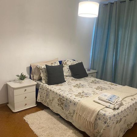 Bedroom Tranquility Loures Luaran gambar